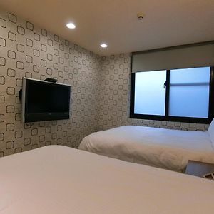 Taiwan Seven Days Boutique Hotel